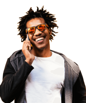 portrait-of-handsome-afro-man-using-his-mobile-9WLBXRD.png